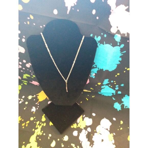 Necklace    - Picture 1 of 2